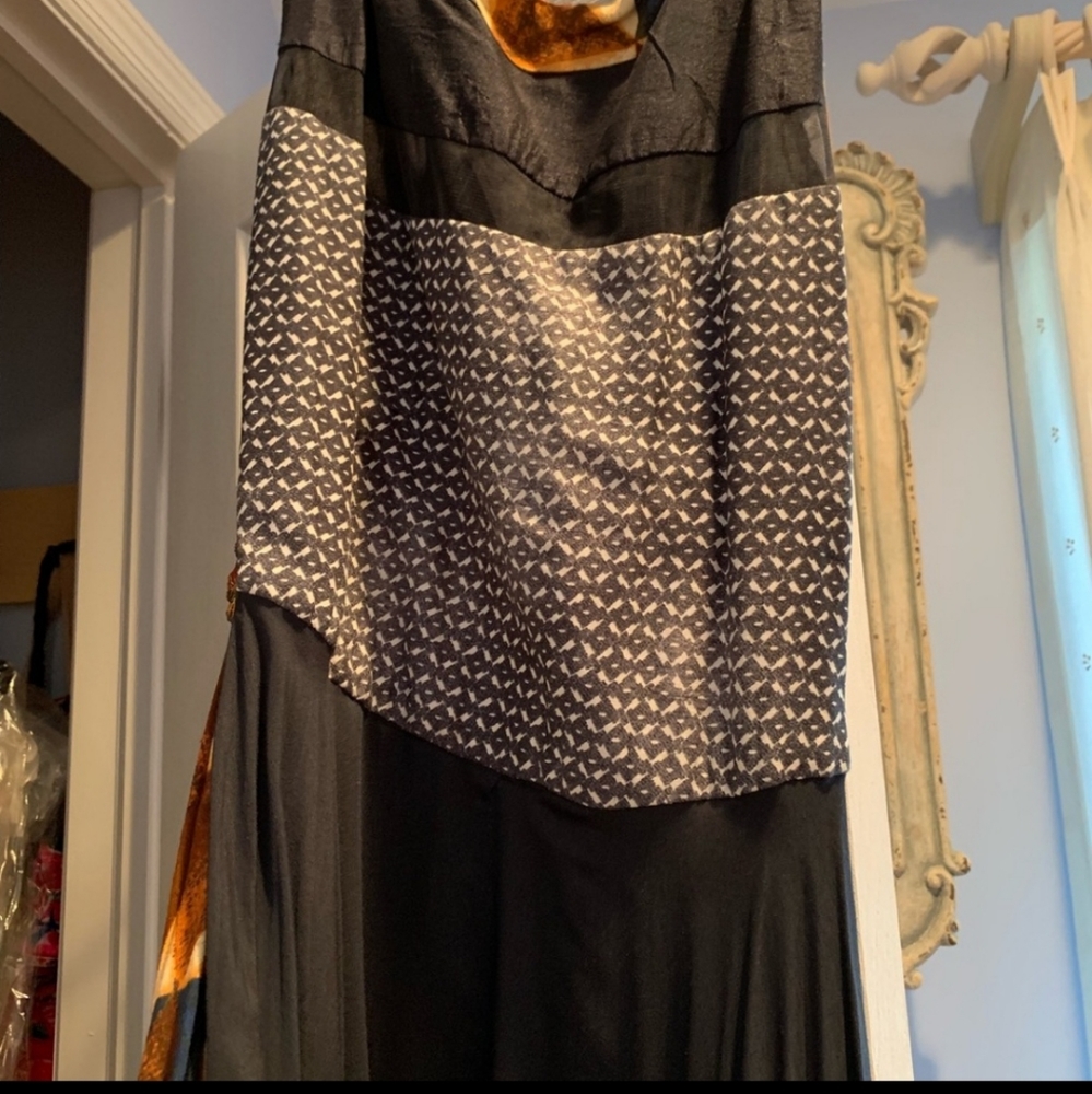 Multicolored Indian Floor-length Dress - Picture 4 of 7